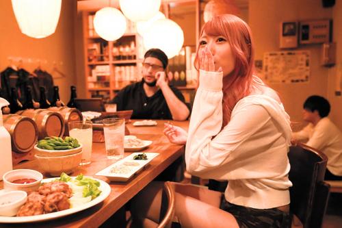 ＃逆ナンパ「ごめんなさい！男優がみんなこれなくなっちゃった！」急遽企画変更で逆ナンパ。【西宮ゆめ】