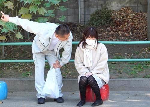 ＃家出少女「オジサン家すぐそこだけど？」ロリ巨乳少女の弱みに付け込み肉オナホにする変態オヤジ。【水卜さくら】