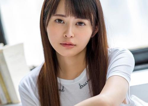 【柊木楓】見た目は羊の皮を被ったスケベ狼！焦らされて愛液が糸を引く無毛パイパンのおまんこ。