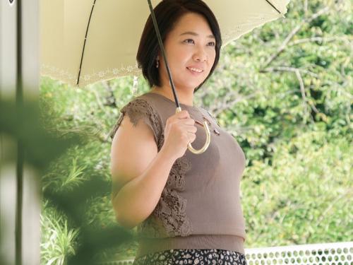 【熟女】「強く責めてもらうと精神的にも肉体的にも一番感じるんです。」48歳熟女妻の初撮り。