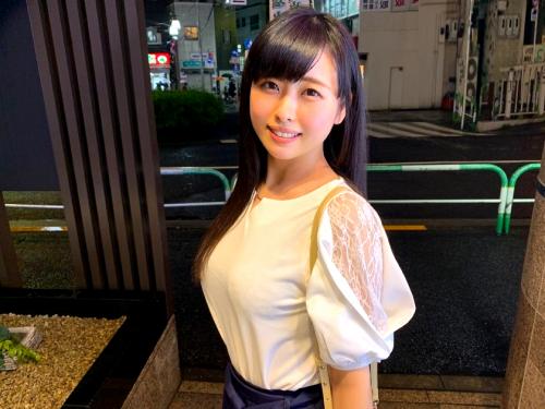 ＃素人ナンパ「お尻叩いてっ！」とエロスイッチが入ると豹変するドMな清楚美少女ちゃん！