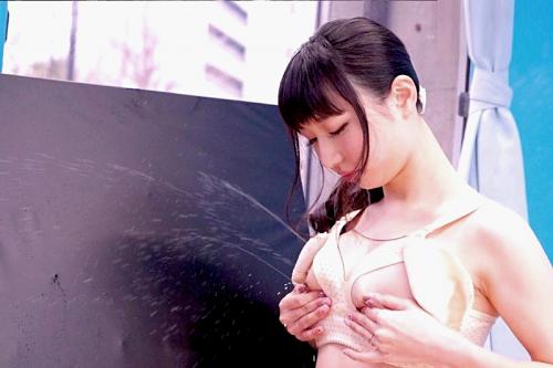 ＃MM号「赤ちゃんのものなのに。。」お子さんを持つ母乳育児をするママさんのおっぱいから母乳噴射。