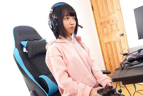 ＃ロリ少女「ゲームオタクだけどAV女優になれますか？」今まで付き合った彼氏もゲームつながりのヲタ少女。【雪乃える】