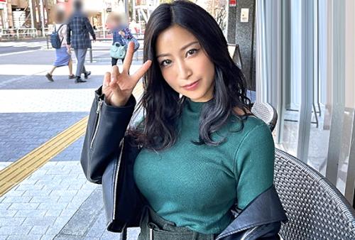 ＃素人「え？ワンナイトなんてフツーだから！」マッチアプリで出会ったフランクな26歳の巨乳帰国子女！
