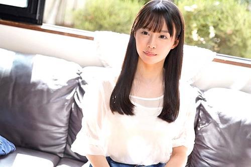 ＃美少女「こんなに大きいのはいりますかねぇ？」ウブ美少女の美しきパイパンのツルツルマンコに突き刺すデカチン。【広瀬蓮】