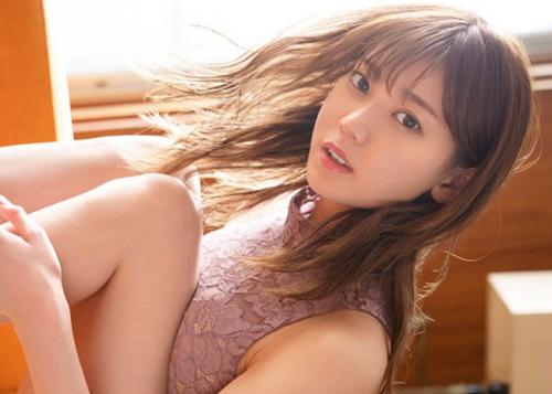 ＃モデル美女「とても濡れやすいんですわたし。。」カラダの半分以上が美脚で出来ている細身の長身モデル美女がAVデビュー。【楓ふうあ】