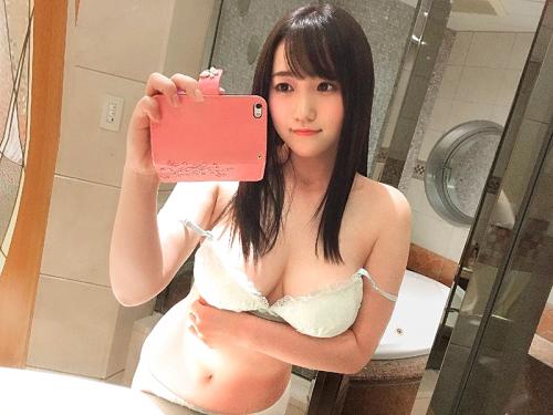 ＃素人「コレでイケるの！？」と目を丸くしてオチンチンを見つめるスレンダー美女とハメ撮りセックス！