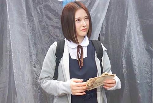 【MM号】未成年の無毛マンコからザーメン汁とろ～り！芸能人クラスの田舎のJKをSNSでナンパして旅費と賞金10万円を賭けた野球拳に挑戦！