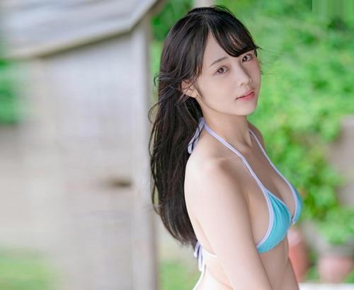 初体験の快感にアヘ顔絶叫するうぶな18歳の性感開発でイキまくる美少女。【白川ゆず】