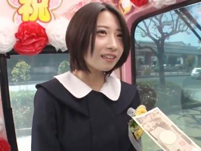 ★巨乳美少女★ミニロリなのにデカパイ＆デカ尻の極上ボディー♥金で釣ってデカチンぶち込んでアヘ顔晒して絶頂しちゃう