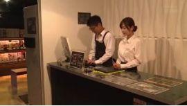 石原莉奈が漫画喫茶のアルバイトをしていると店長にハメられまくる
