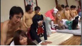 コスプレイヤーたちのオフ会乱交パーティー