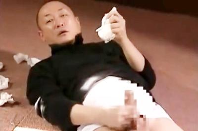 ★ヘンリー塚本★パンティー泥棒にセンズリ鑑賞させられて、無理矢理チ◯ポをねじ込まれる熟女♥気持ちよすぎてアヘ顔絶頂