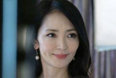 超清楚な四十路熟女がSEXになるとエロすぎｗｗｗスレンダー巨乳の熟女がイラマチオフェラから膣内射精でイキ果てる姿が最高