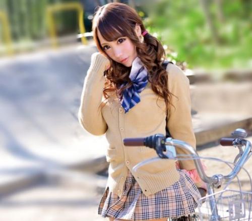 【肉奴隷×束縛ギャル】「いっぱい突いてください♥」肉便器となったギャルがチ○ポをおねだりしてシャブリながらハメられる