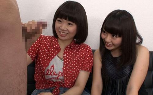 【センズリ鑑賞×潮吹き】「すごぉぉぉいおおきいぃ♥」フルボッキチ◯ポに大興奮の美女2人が発情しているので手マン潮吹き！