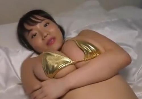 【澁谷果歩】爆乳すぎるお姉さんを擬似SEXで悶絶しまくって、精子もしっかり発射しちゃいます！巨乳がエロすぎます