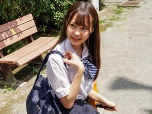 「ねぇ…シよ？」後輩からのまさかの誘惑！！完全に理性がぶっ飛んだ僕は彼女という存在がありながらガッツイてしまい…