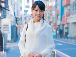 【熟女ナンパ】「もう若くないので…」年の割に若く見える謙遜妻が軽い気持ちで誘いに乗ってしまった結果が中出しSEX