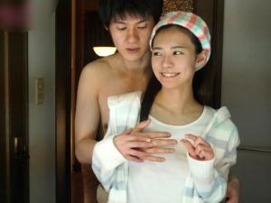 「好きって言ったの…」一晩で妻より愛し合ってしまった同僚女子社員！！仕事も家庭もすべてを忘れて背徳セックスに明け暮れる