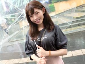 「夕方から友だちと…」学生かと思ったら新人ナースだった美少女をナンパして即ハメに持ち込んじゃったシコシコ動画