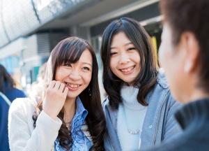 【母娘ナンパ】「中出しちゃった！？」友達みたいな2人の親子丼！！娘だけじゃおさまらずお母さんにも立て続けにドピュる！！