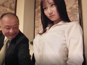 「やめてください…」出張先での接待で泥酔！！神スタイルのSSS級OLが上司にめちゃくちゃに汚されてしまう悲劇…