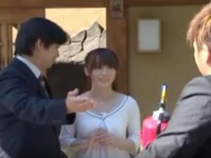 ＜NTRレイプ＞旧友が資産家の娘と結婚・・・許せねえ！嫉妬に狂った鬼畜がパンストをビリビリに破き己がマラを突き刺す！！