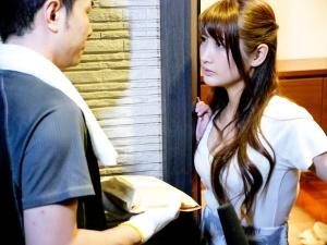 ＜人妻NTR＞「主人にバレたら大変なの…」ナイスバディを持て余すフェロモン若妻がバレないように力づくで寝取られるレイプ！
