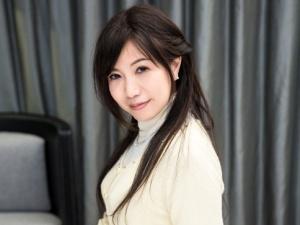 ＜熟女ナンパ＞「まだ元気なの？もう1回できる？」隠れ美巨乳おっぱいのおばさんは意外と絶倫！中出し後に2回戦を所望する