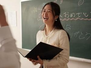 【女教師レイプ】「たっぷり出してやれよｗ」猿じみた少年たちの終わらない強制性交！！グロッキー状態になるまで汚されて…