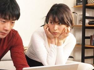 「せっかく来たんだから、飲んでいかない？」浮気旦那への意趣返しとして部下を誘惑する妻！その美貌と痴女っぷりに、男は…