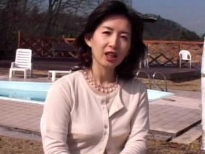 ＜無許可中出し＞「やだもう、、デキちゃう」なまめかしい熟女の本気ファック！熟れた膣がチンポを咥えこんで放さない