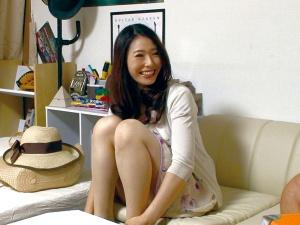 ＜人妻ナンパ＞「浮気はするつもりなかったのに…」ヤりたい盛りの37歳！！熟れごろまんこがクチャッととろける裏切り交尾