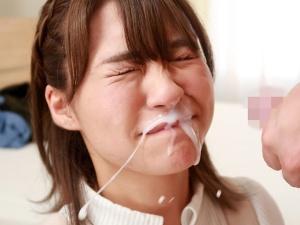 【連続射精】「あああ…我慢出来ないっ！！」着衣姿の可愛い女の子がフェラ抜き口内射精から大量顔射！！意外なフェラテクが凄い