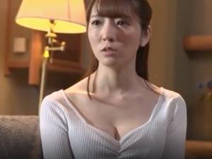 「お、横領ですか…！？」夫にまさかの疑惑！！その上司は権力をふりかざすと、有無を言わさず女のカラダに襲いかかり…