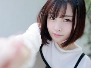 まさに逸材！！アイドルセンターレベルの黒髪美少女は脱がせてみると超美乳で意外にもセックスに貪欲なスケベちゃんだった！！