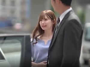 【人妻不倫】「欲しいです…イれてください…」友人の妻となった彼女を忘れられない男は強引な手法でモノにすると…