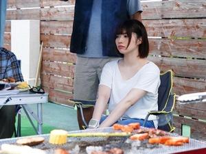 【連続中出しNTR】色白ムチボディの人妻がレイプ被害！！夫婦で参加したキャンプ中に飲まされ意識が朦朧とする中で…