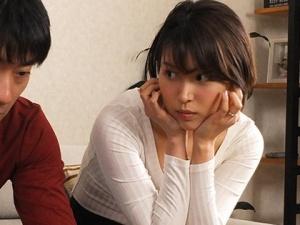 ＜逆NTR＞「おっ、奥さん、まずいですよ！」上司が家を空けた3日間、めちゃくちゃ美人な痴女に誘われ間違いを起こしてしまう
