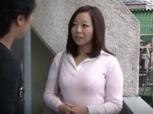 ＜熟女レイプ＞「父の跡を継いで管理人になりました」その熟れボディがマンション住人を暴走させる！力づくで犯される美人妻