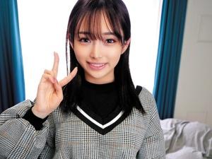 「早漏と童貞…」2重苦に悩む青年をロリ顔な美少女がサポート！！オナホ手コキからフェラチオ、さらにまさかの本番まで！！