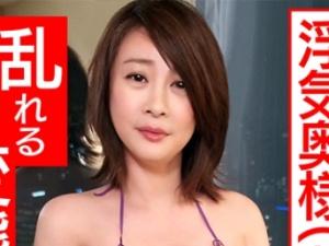 【アラフィフ熟女】15年モノのセックスレス人妻が変態ランジェリーに身を包みメス化！！イラマチオで嗚咽しながら挿入まで…