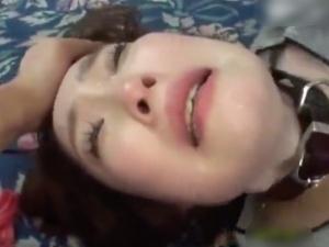 ＜メス犬調教＞「ありがとございます…」美人号泣！拘束イラマレイプの辛い仕打ちに美しい顔がぐしゃぐしゃになるドＳエロ動画