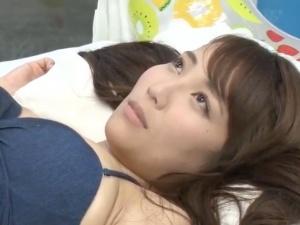＜彼女NTR＞（待ってこれヤバい・・・）巧みな手付きのエロマッサで発情しちゃったOLさんが大学生彼氏を裏切って連続中出し