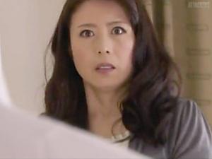 「近寄らないで…」セックスレスの人妻に襲いかかったのは夫の部下！！心とは裏腹に欲求不満のアソコは濡れてしまい…