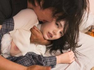 【NTR】「許さないからな…！！」バイト先の先輩の怒りを買い寝取られレ●プ被害！！自宅に呼び出されハメ撮りされながら…