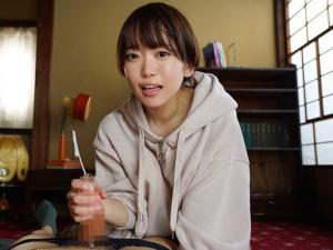 「お兄ちゃんすっごいビクビクしてる…」エッチなことしか頭にない成長期の従妹にところかまわずチ●ポを求められて…