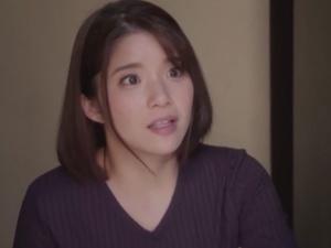【人妻NTR】「お義父さん…！？」突如訪ねてきた好色男！！悪い人では無いのだが、おっぱいをイヤらしい目でチラチラ見てきて…