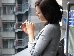 【人妻NTR】「下請け潰すのは赤子の手をひねるようなものだ…」立場を利用してしつこく迫る男…美しいが故に犯された妻